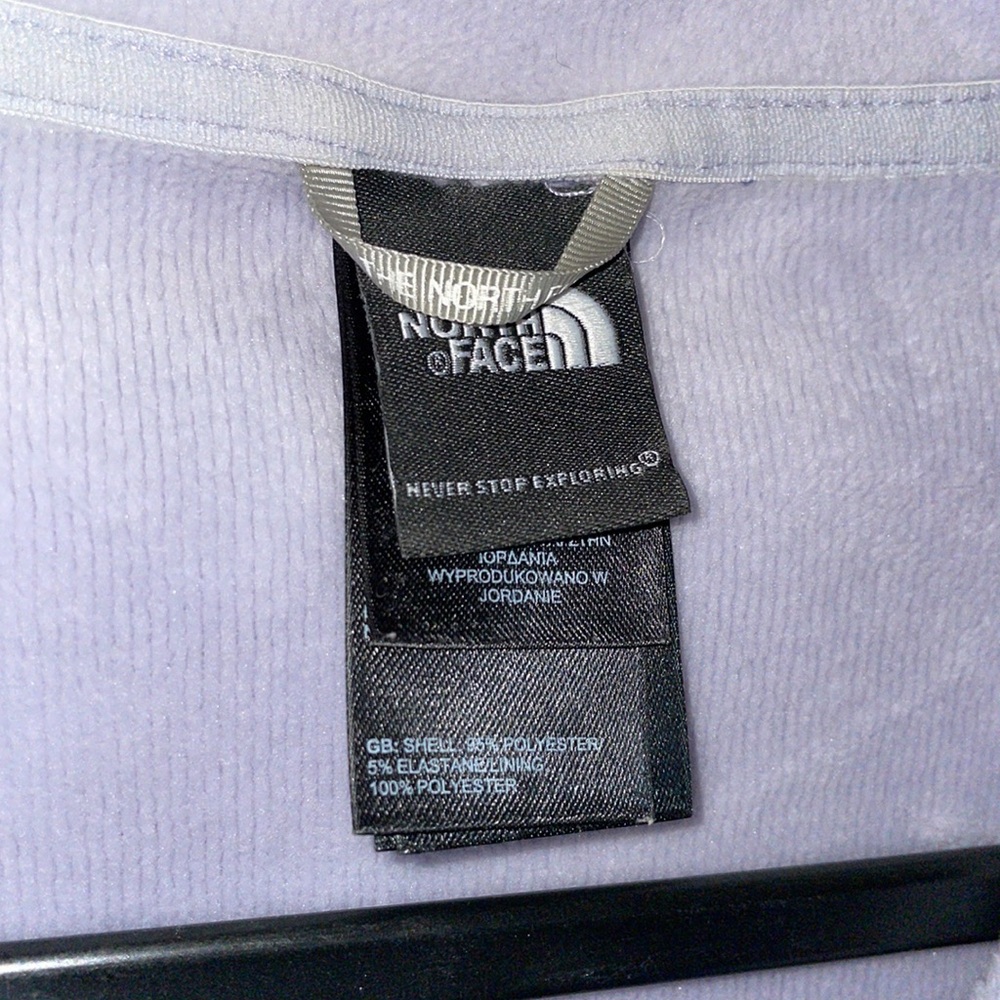 The North Face women’s jacket. Size Medium. - Picture 6 of 7